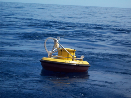 Photo showing NOAA DART buoy floating in the water. 