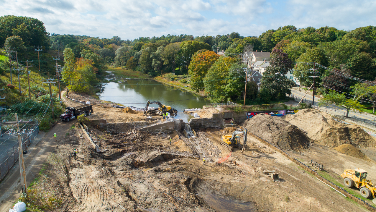 Image showing the removal of Holmes Dam from Town Brook in Plymouth Massachusetts in 2018. Credit: Hawk Visuals.
