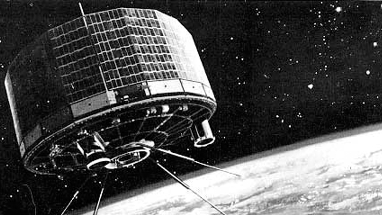 The TIROS-1 satellite.