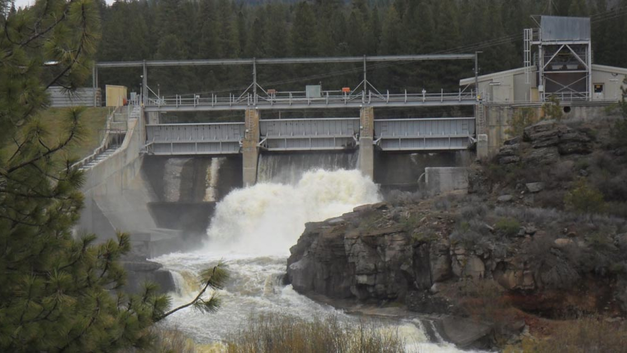 John C. Boyle Dam with gates open, April 2011