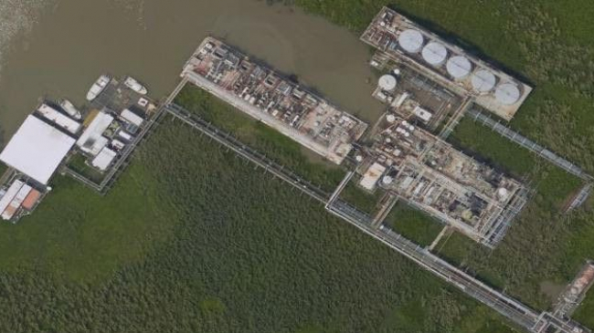 Hurricane imagery was acquired by the NOAA Remote Sensing Division (RSD) to support NOAA Homeland Security and emergency response requirements. In addition, it will be used for ongoing research efforts for testing and developing standards for airborne digital imagery. Individual images have been combined into a larger mosaic and tiled for distribution. The approximate ground sample distance (GSD) for each pixel is ~25 cm/zoom level 19. This rapid response product was generated for use by emergency