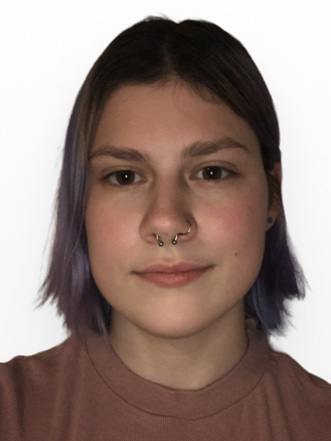 Headshot of Cassandra