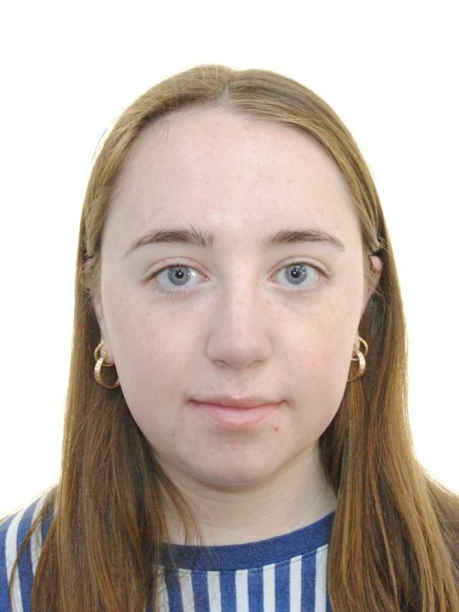 Headshot of Alexandra