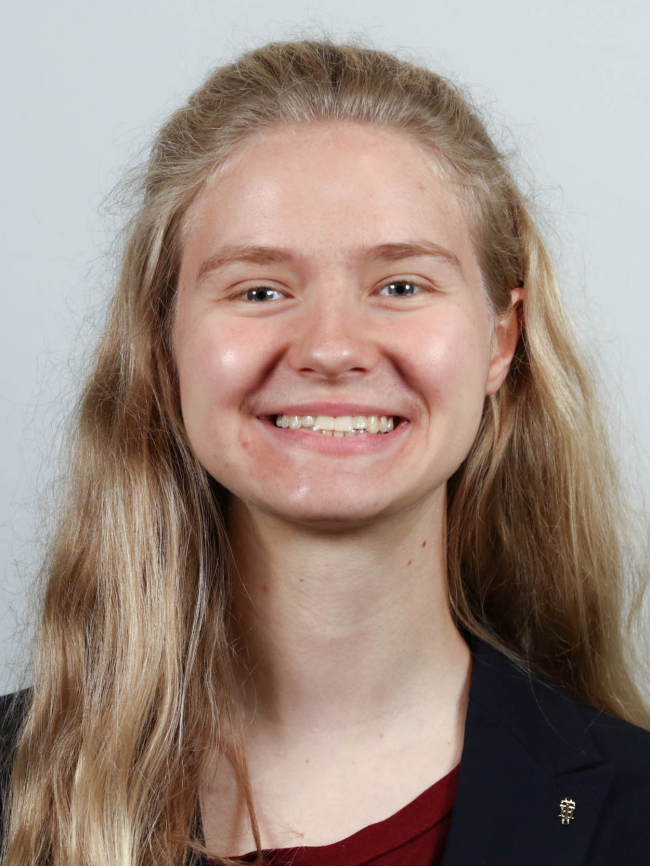 A headshot of Avalon Provance.