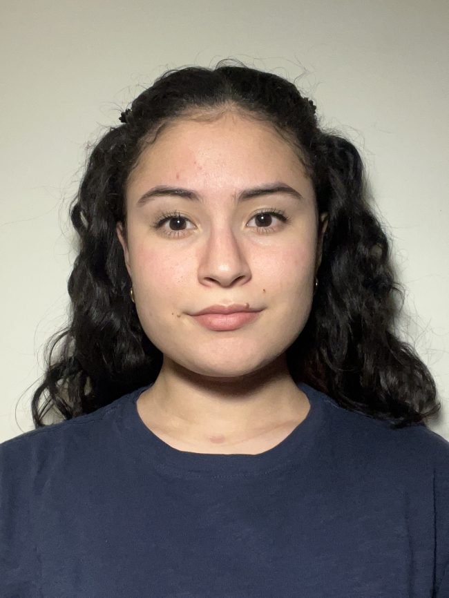 A headshot of Gabriella Ballestas.