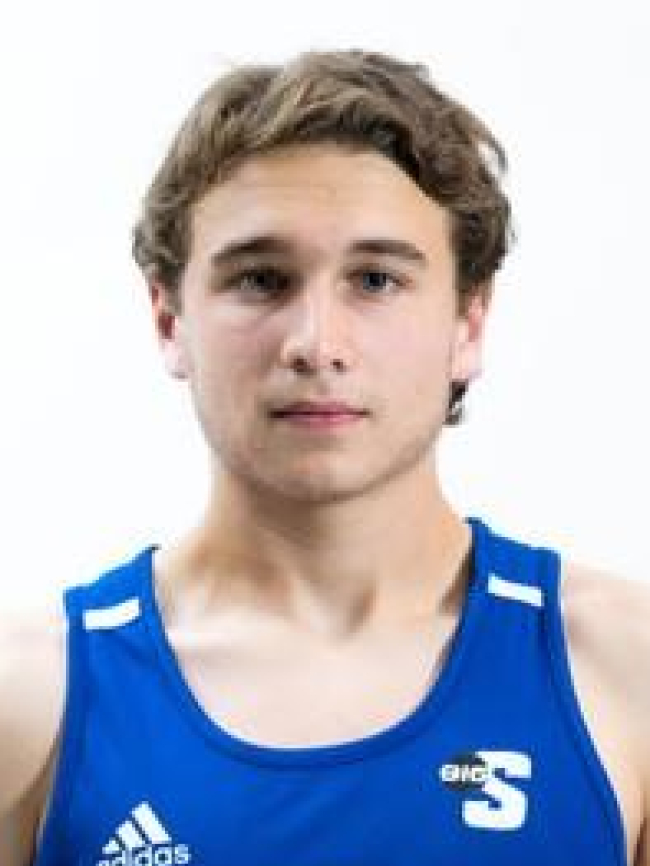 A headshot of Dylan Major.