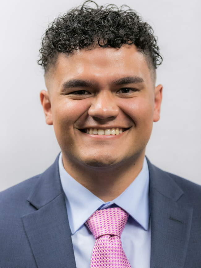 A headshot of Luis Acevedo Soto.