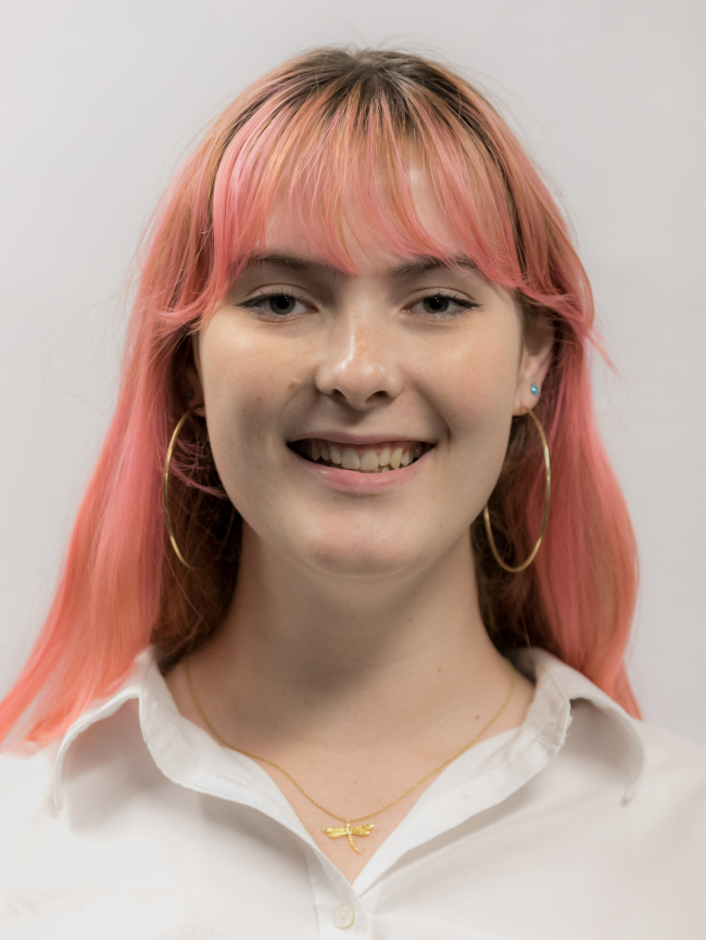 A headshot of Lucy Henthorn.