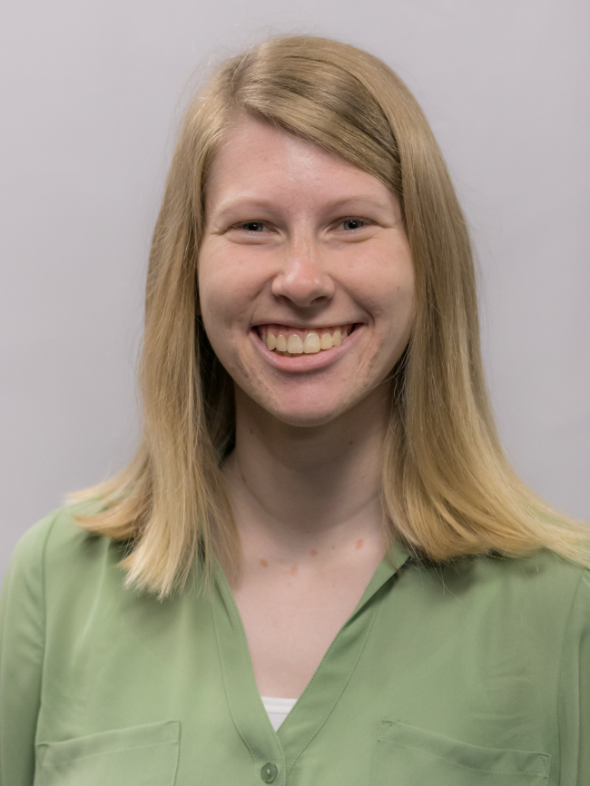 A headshot of Elizabeth Johnson.