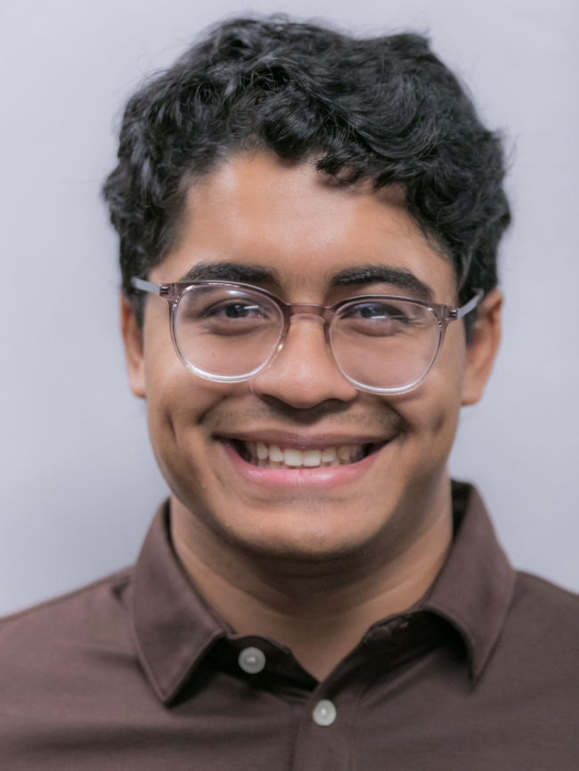 A headshot of Raeed Kabir.