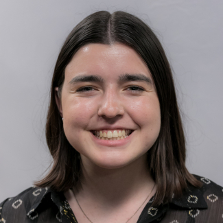 A headshot of Hannah Kostka.