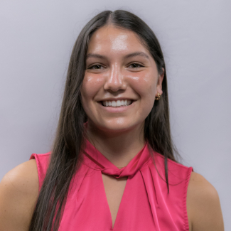 A headshot of Serena Miranda.