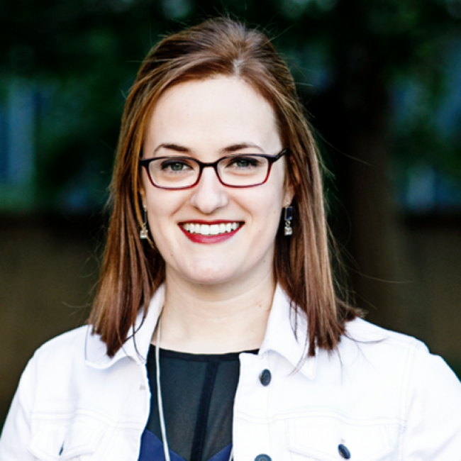 Headshot of Christina