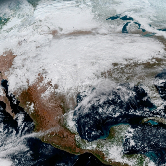 picture of a satellite 